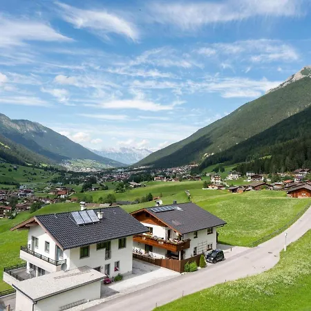 Family In Neustift With Sauna And Garden Appartement Neustift im Stubaital