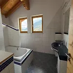 Family Apartment In Neustift With Sauna And Garden 노이스티프트임스튀바이탈